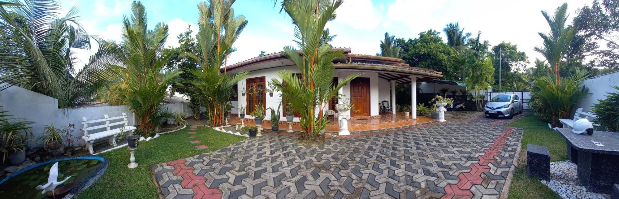 Bell 412 Villa Weligama Room photo